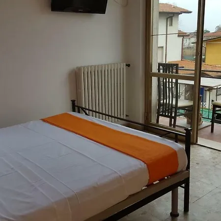 Bed and Breakfast Sole Camaiore