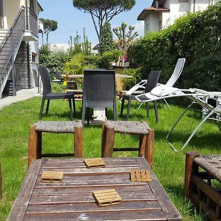 Sole * Camaiore