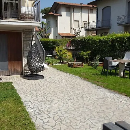 Sole Camaiore